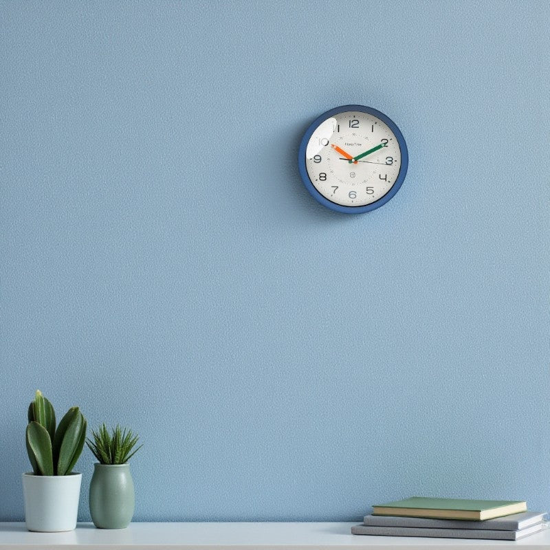 Moktan Sabai Nordic Round Wall Clock – Minimalist Clear Number Design