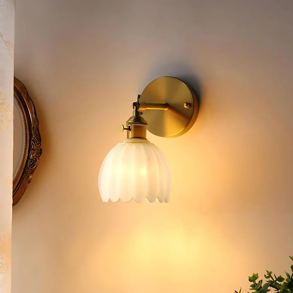 Moktan Sabai Vintage Brass Tulip Glass Wall Sconce 1-Light Classic Wall Light