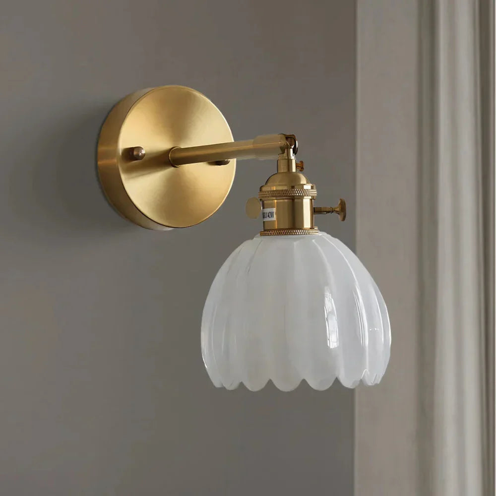 Moktan Sabai Vintage Brass Tulip Glass Wall Sconce 1-Light Classic Wall Light