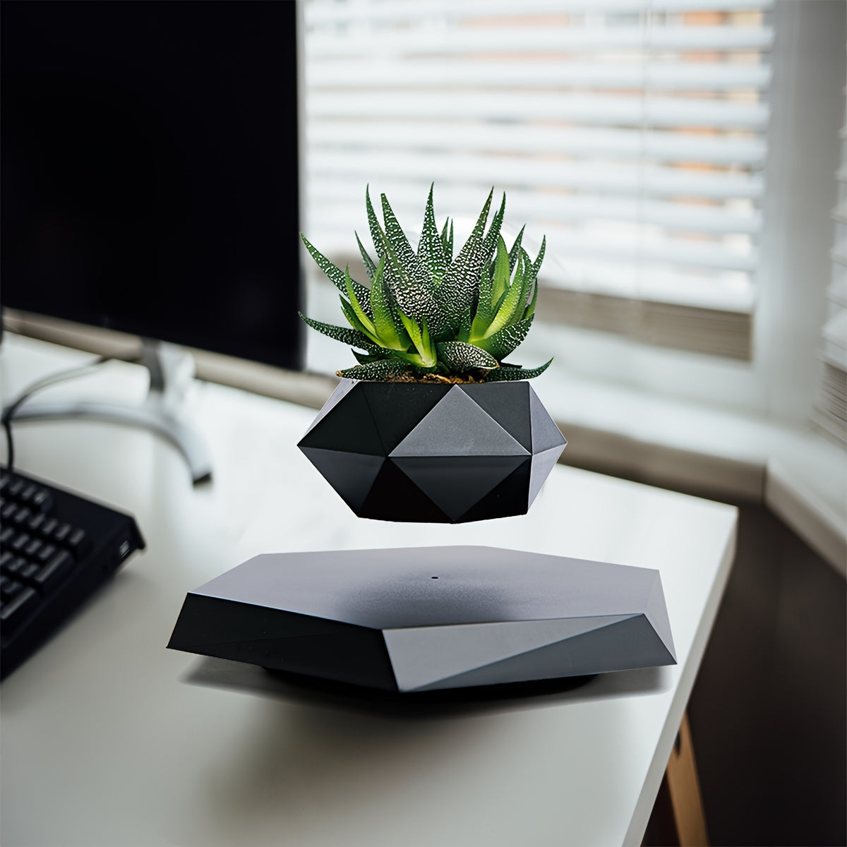 Moktan Sabai Magnetic Levitating Plant Pot – Rotating Floating Geometric Bonsai Planter Indoor