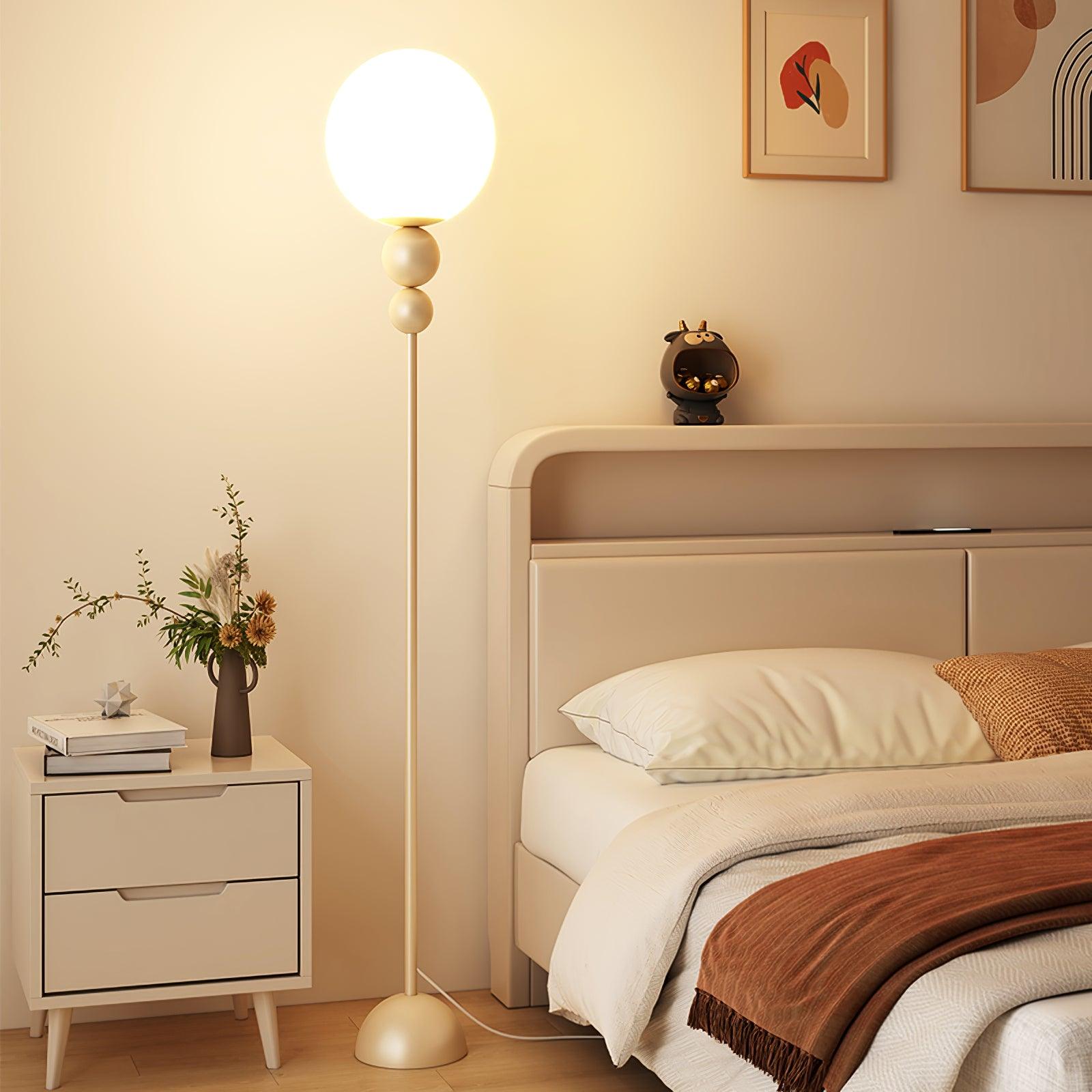 Moktan Sabai Clavel Modern Floor Lamp – Metal & Glass Elegant Standing Light