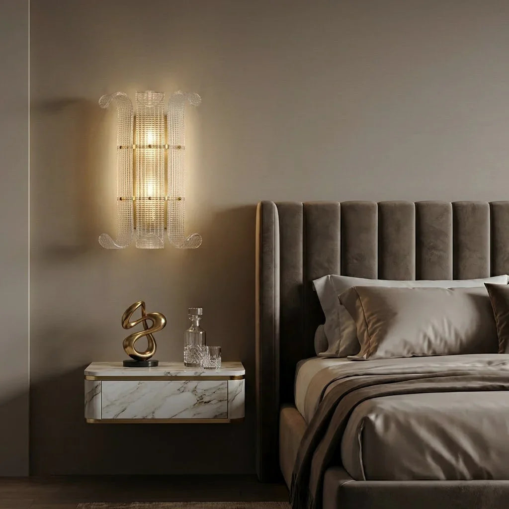 Moktan Sabai Curved Glass Drum Wall Lamp – Vintage Gold Black Grid Glass Sconce E12/E14