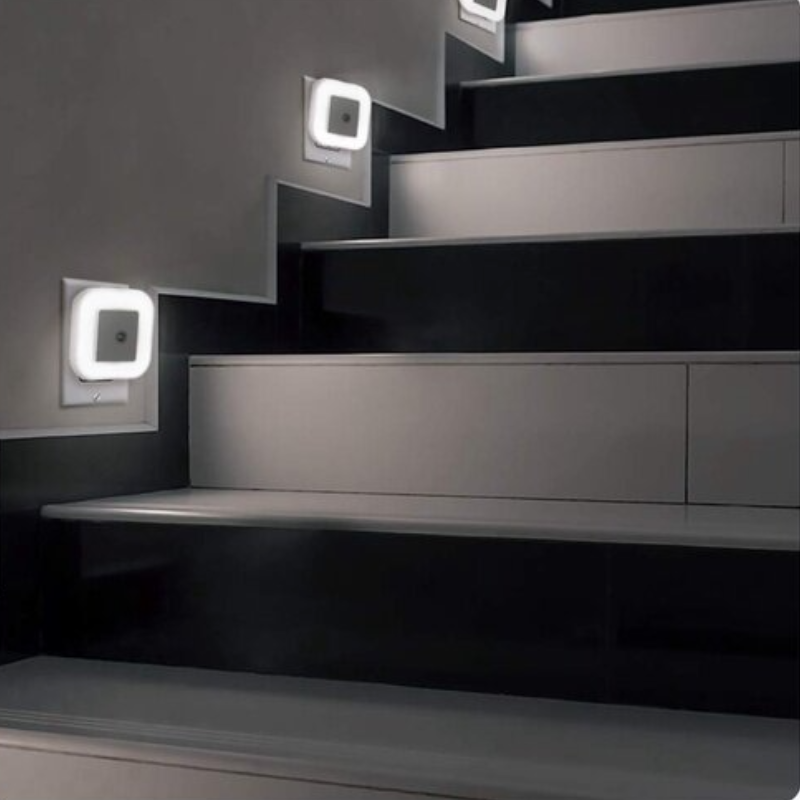 Moktan Sabai Smart Sensor Night Light Plug In LED Auto On Off Energy Saving