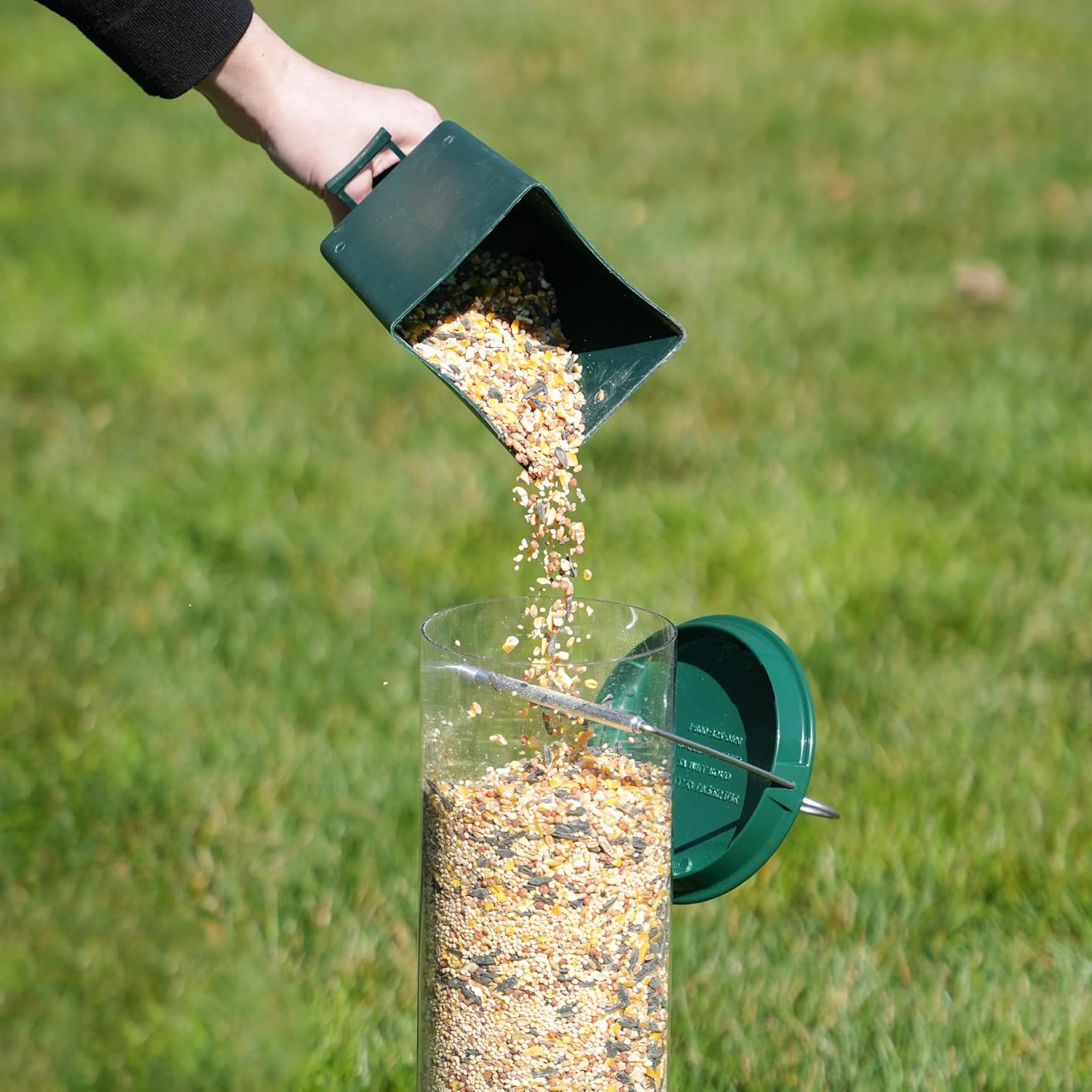 Moktan Sabai Squirrel Proof Bird Feeder Hanging Metal Wild Bird Seed Feeder 35cm