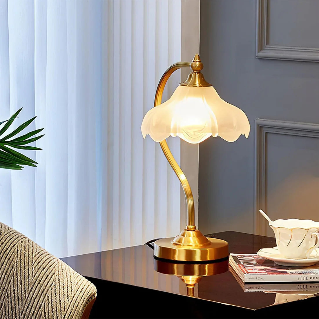 Moktan Sabai Brass Glass Petal Table Lamp E26 Dimmable 16.5" Gold Base