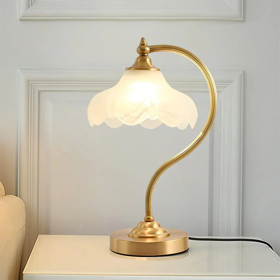 Moktan Sabai Brass Glass Petal Table Lamp E26 Dimmable 16.5" Gold Base
