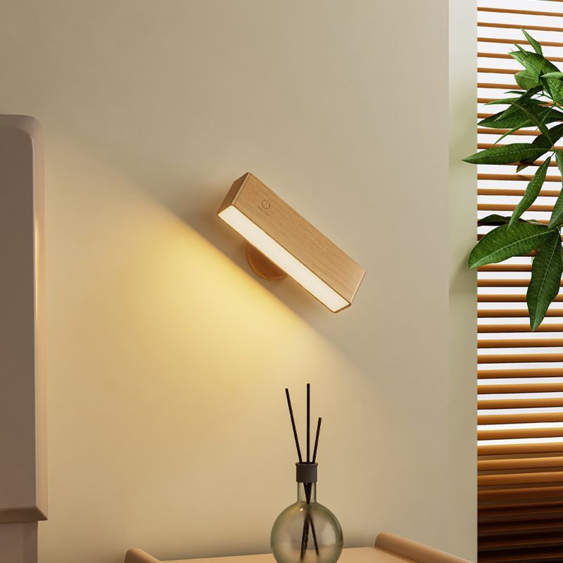 Moktan Sabai Rechargeable Wall Sconce with Remote Control – Adjustable Brightness Wood Wall Light for Versatile Lighting