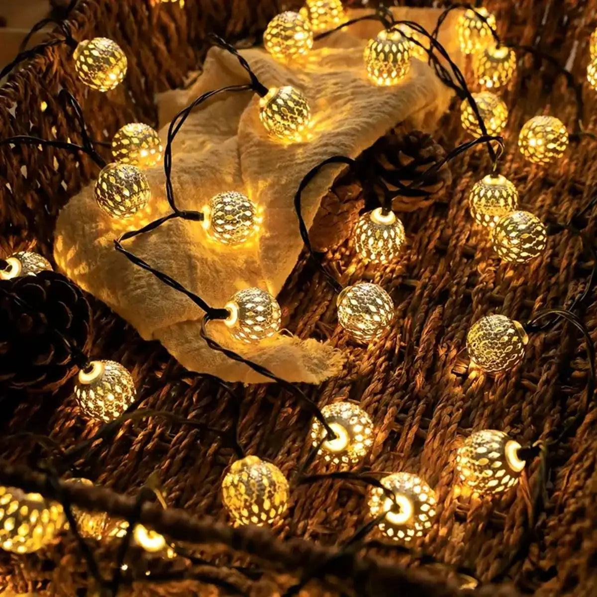 Moktan Sabai Moroccan Ball Solar String Lights Outdoor LED Fairy Lights for Garden Party Decor