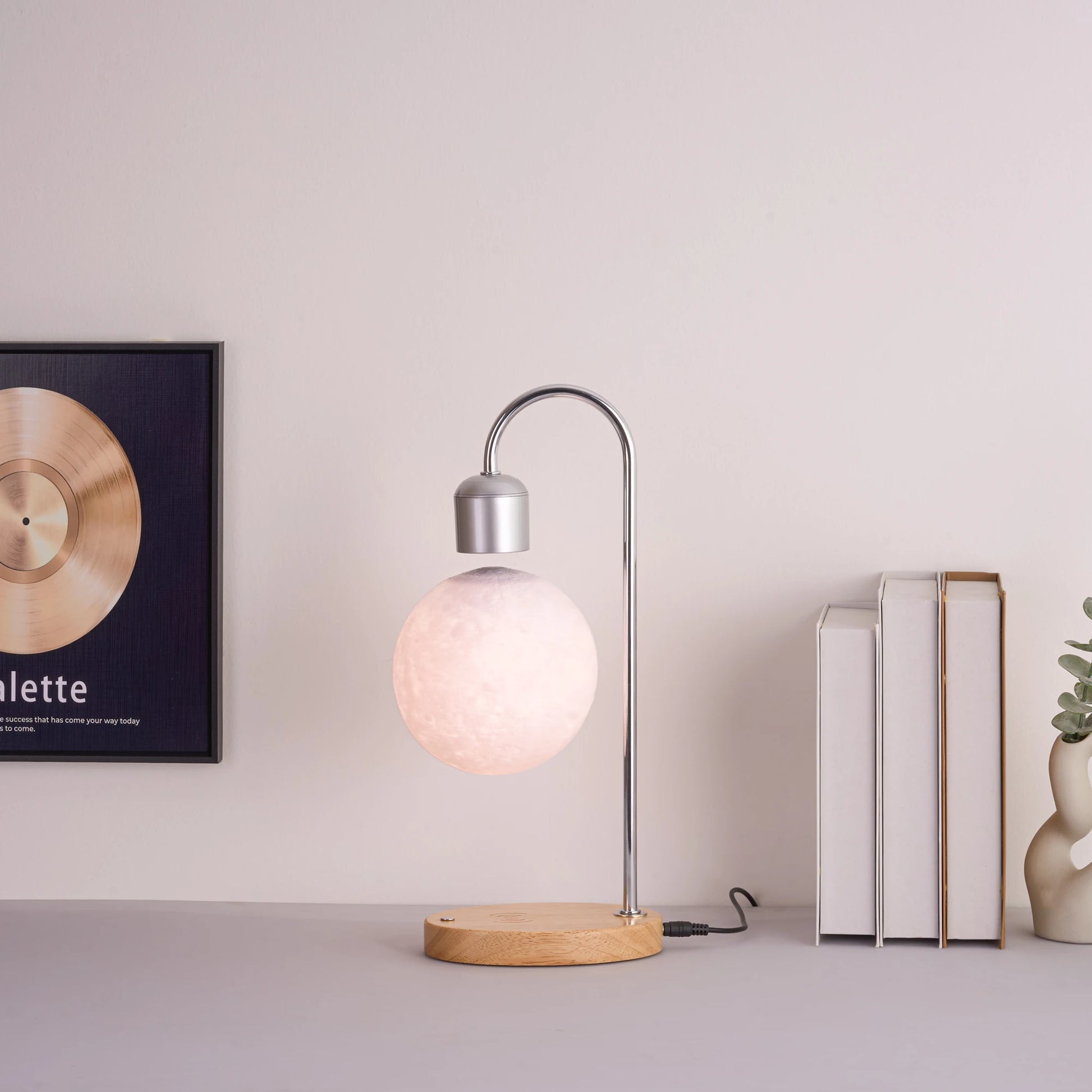 Moktan Sabai Floating Moon Lamp Magnetic Levitating LED Night Light Zero Gravity Desk Decor