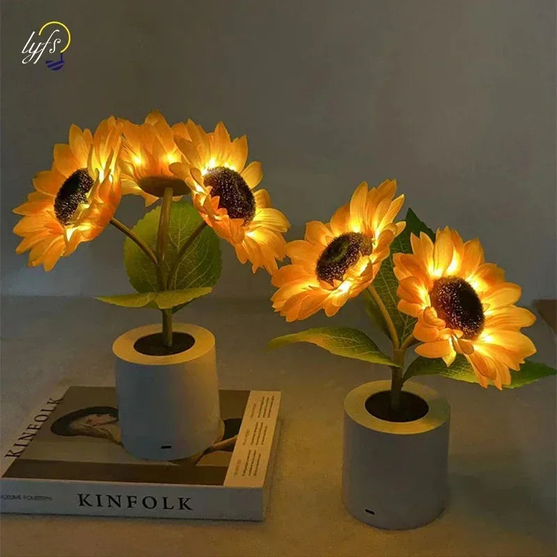 Moktan Sabai 3 LED Sunflower Night Light Rechargeable Table Lamp Bedroom Bedside Decor Lamp