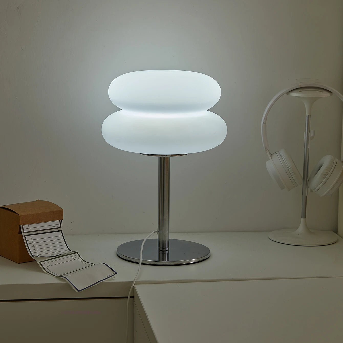 Creamy Style Bedside Table Lamp USB Plug 3 Color Dimmable Living Room Light