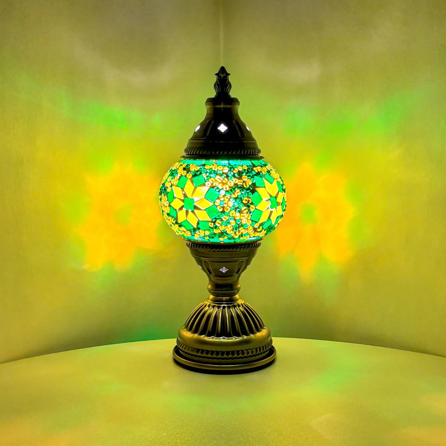 Moktan Sabai DIY Mosaic Table Lamp Kit Handmade Craft Night Light Parent Child Activity S3 ( light source)