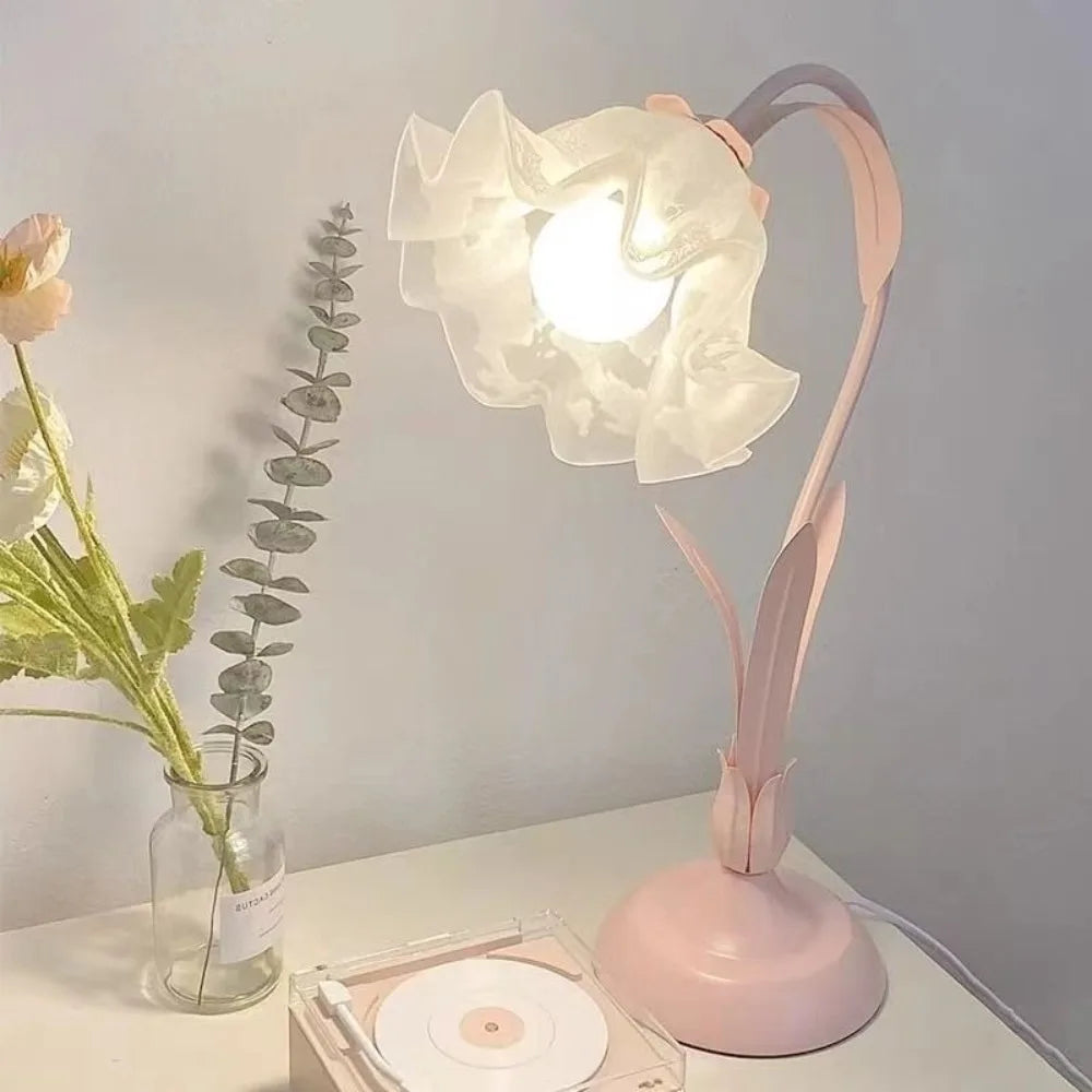 Moktan Sabai Vintage Floral LED Table Lamp Three Speed Touch Bedside Night Light Decor Pink