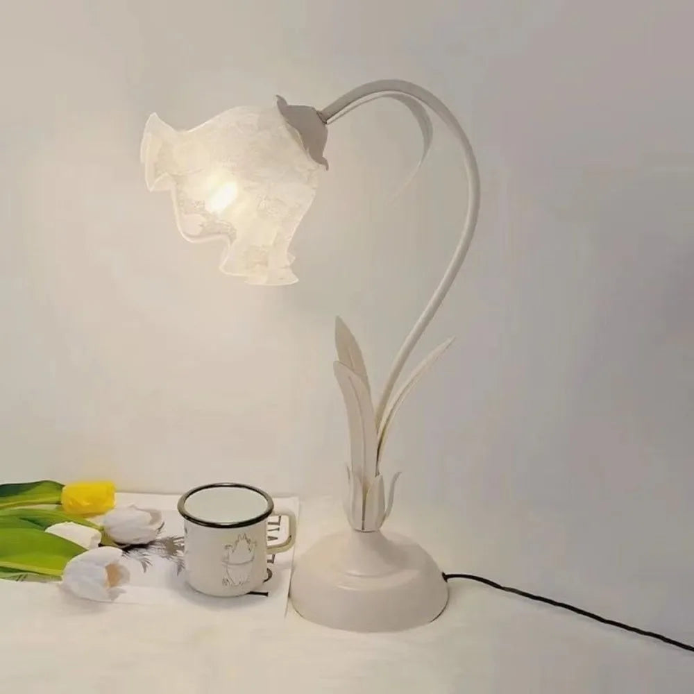 Moktan Sabai Vintage Floral LED Table Lamp Three Speed Touch Bedside Night Light Decor