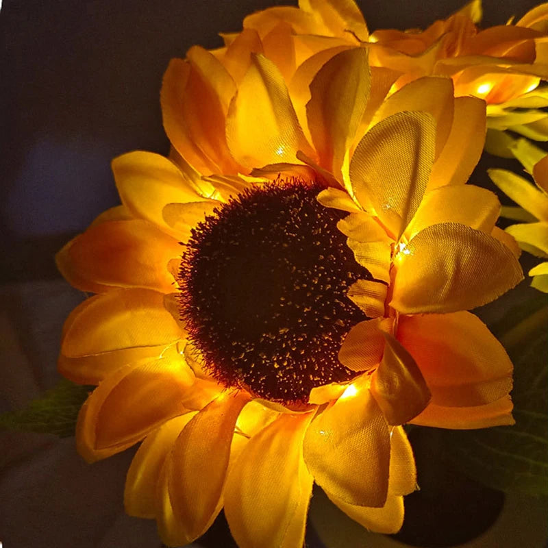 Moktan Sabai Sunflower LED Night Light USB Rechargeable Bedside Table Lamp Kids Room Decor