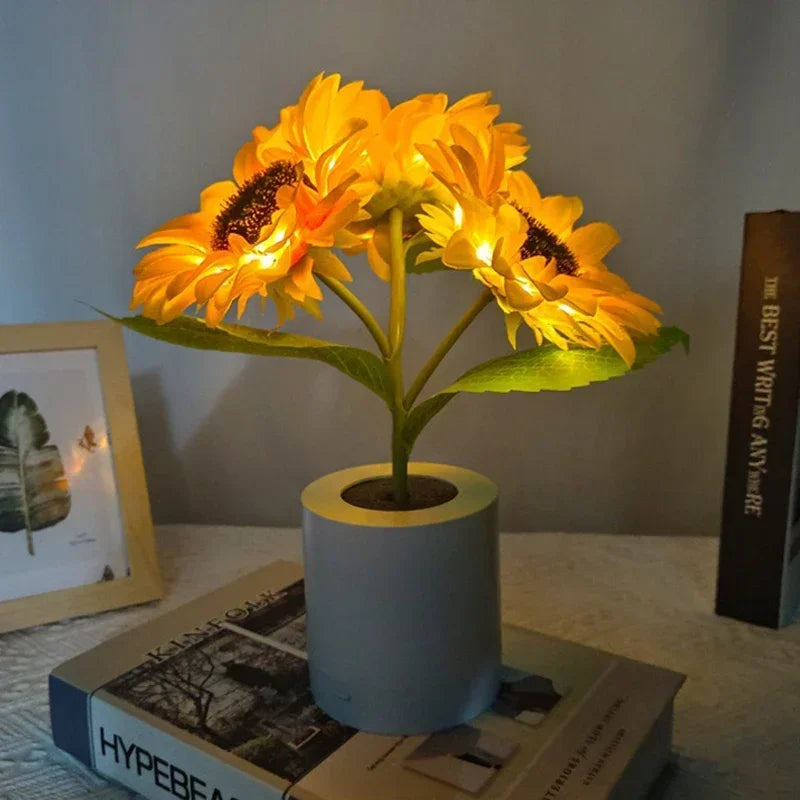 Moktan Sabai 3 LED Sunflower Night Light Rechargeable Table Lamp Bedroom Bedside Decor Lamp