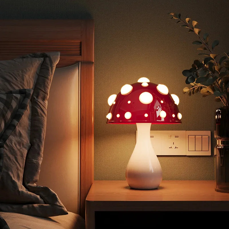 Moktan Sabai Amanita | Mushroom LED Lamp with Warm Light | USB Desk Night Light for Cozy Bedroom Decor