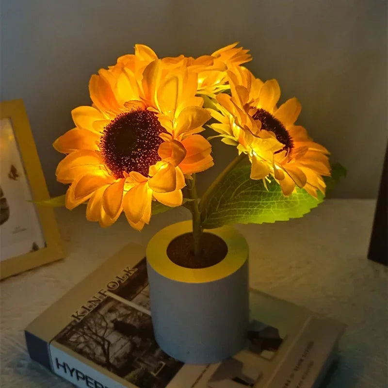 Moktan Sabai 3 LED Sunflower Night Light Rechargeable Table Lamp Bedroom Bedside Decor Lamp
