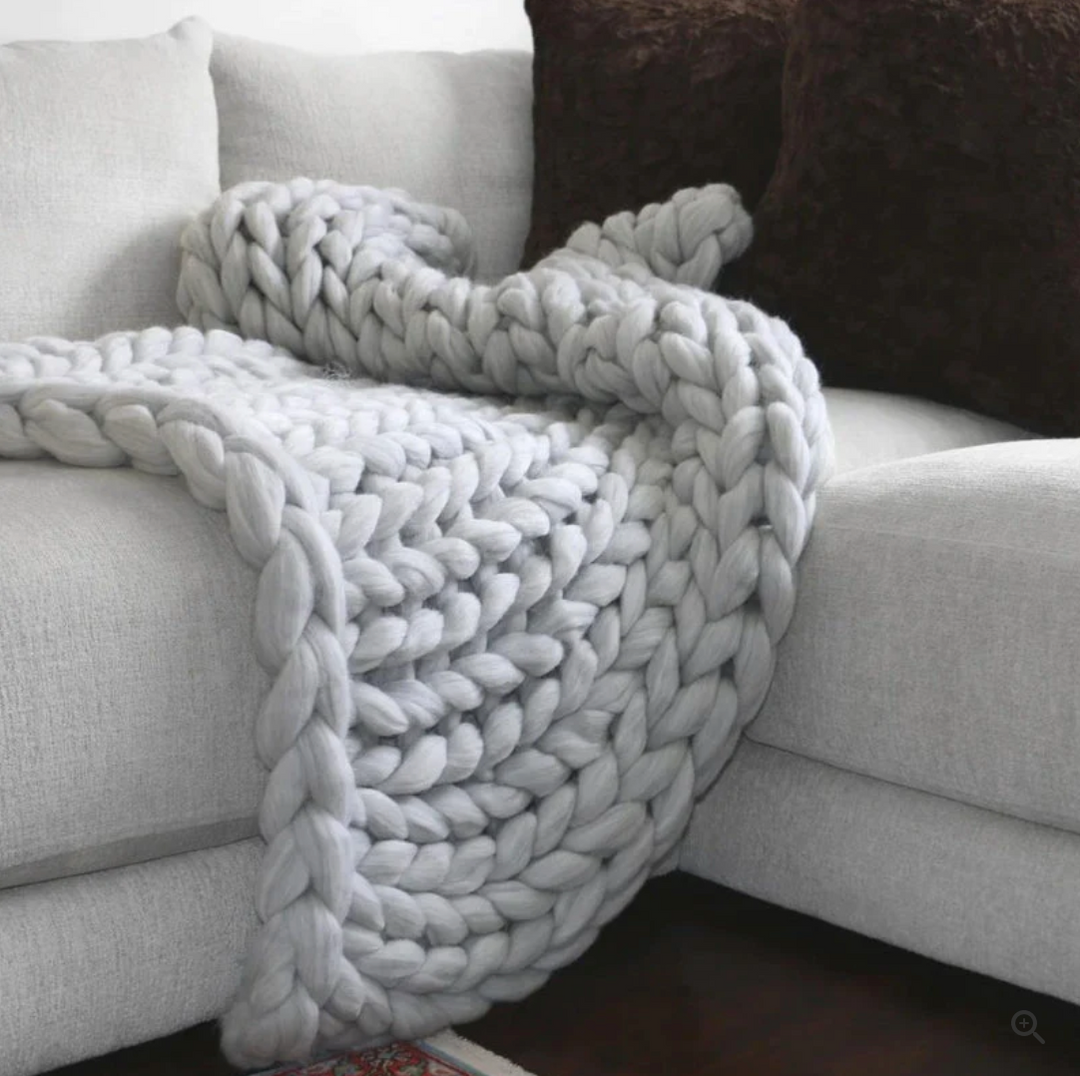 Moktan Sabai Hand Knitted Merino Wool Blanket Soft Chunky Throw All Season Cozy Light gray