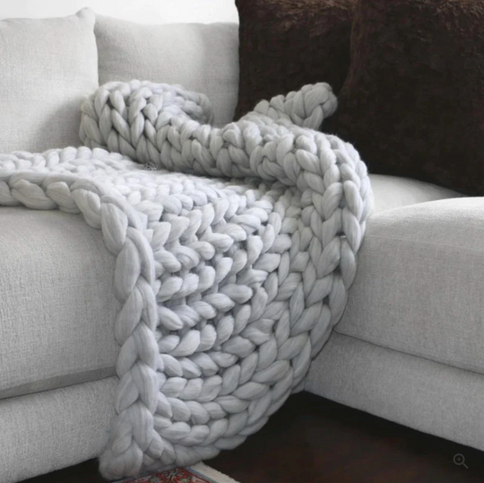Moktan Sabai Hand Knitted Merino Wool Blanket Soft Chunky Throw All Season Cozy Light gray