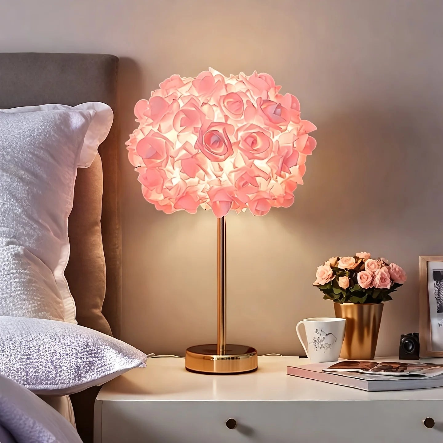 Moktan Sabai LED Rose Flower Table Lamp Bedside Night Light Metal Base Living Room Decor Pink