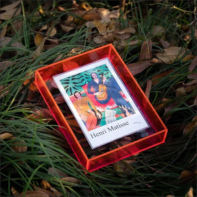 Moktan Sabai Acrylic Floating Frame | Transparent Photo Display