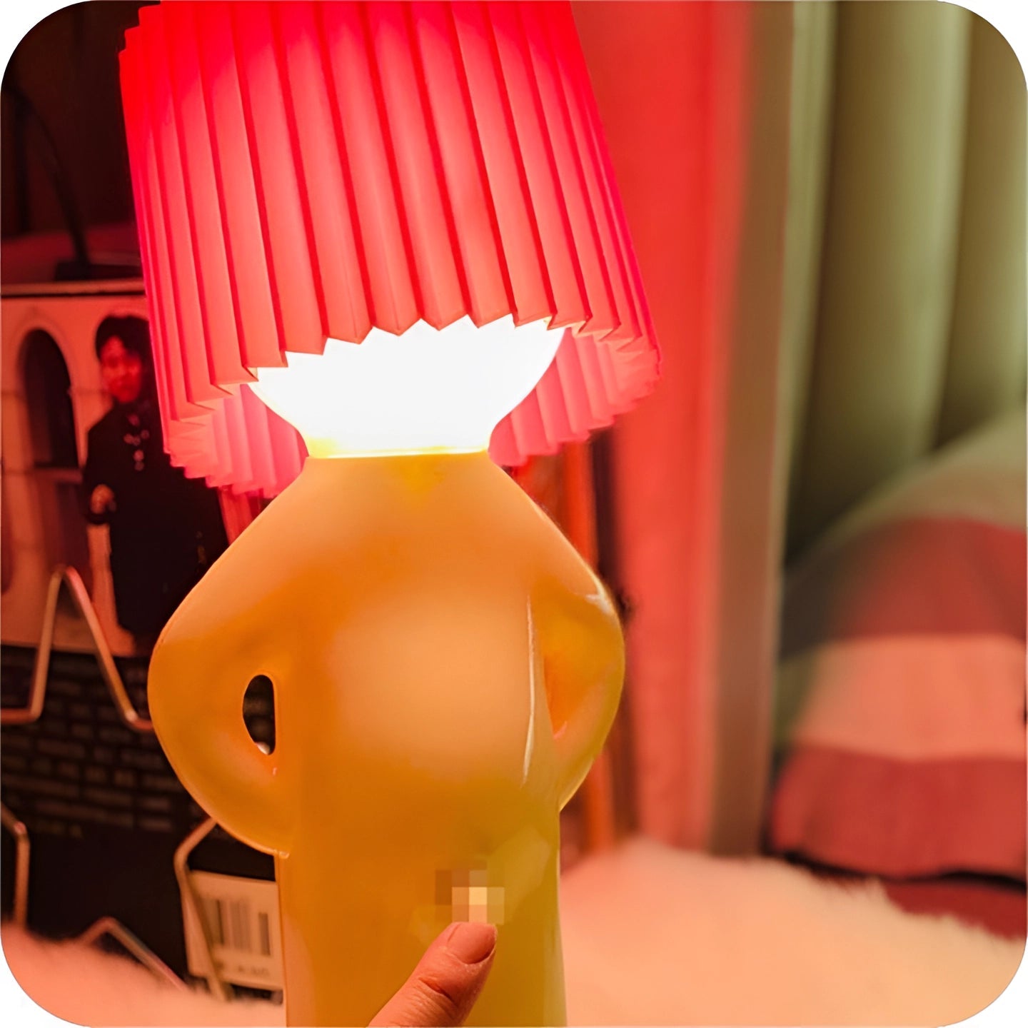 Moktan Sabai Human Shaped Table Lamp Wireless Battery Operated Novelty Light Pink