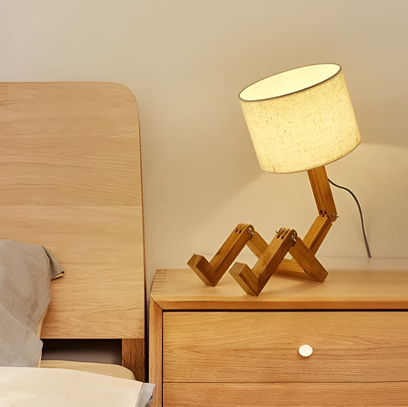 Moktan Sabai Bamboo Table Lamp | Wooden LED Desk Light Decor