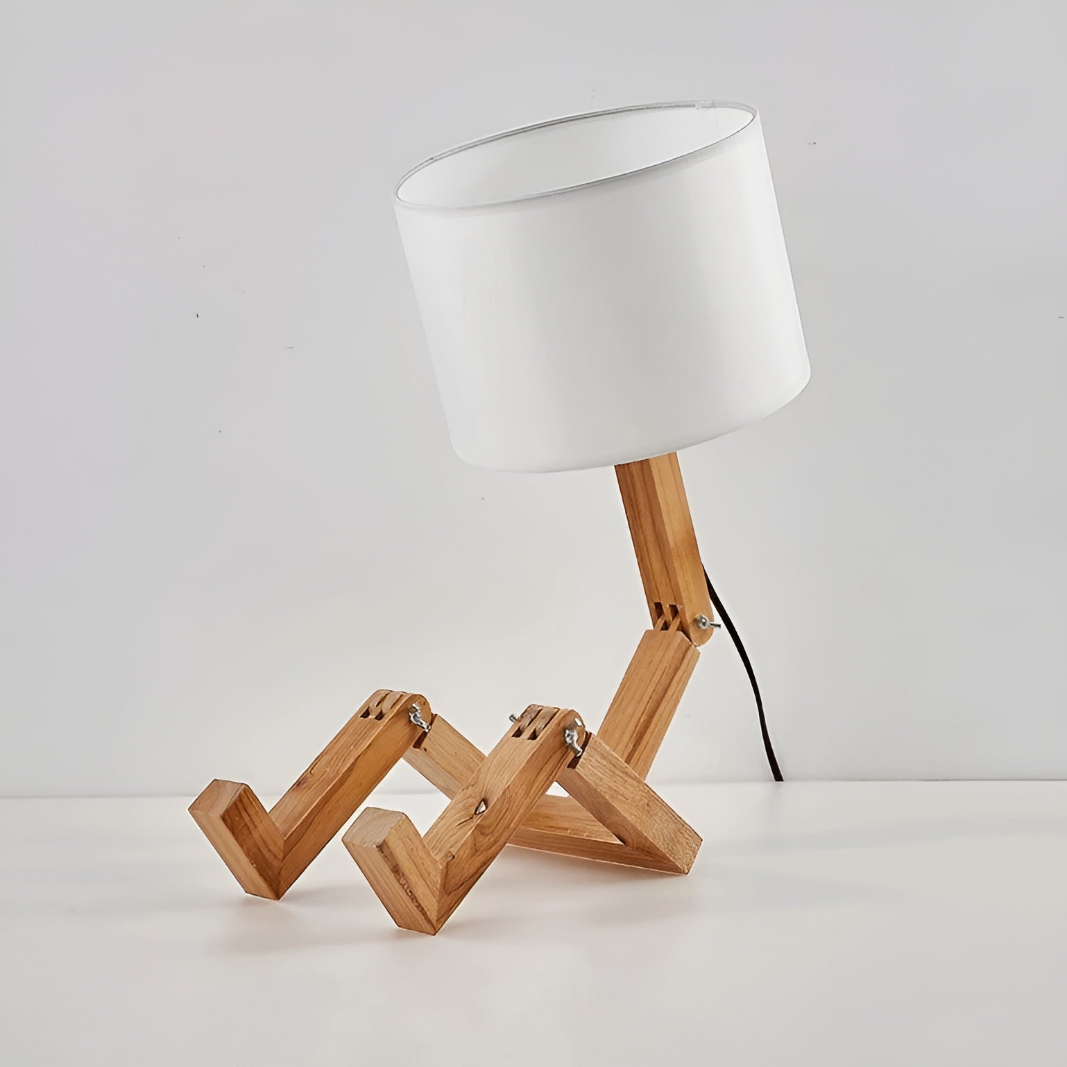 Moktan Sabai Bamboo Table Lamp | Wooden LED Desk Light Decor