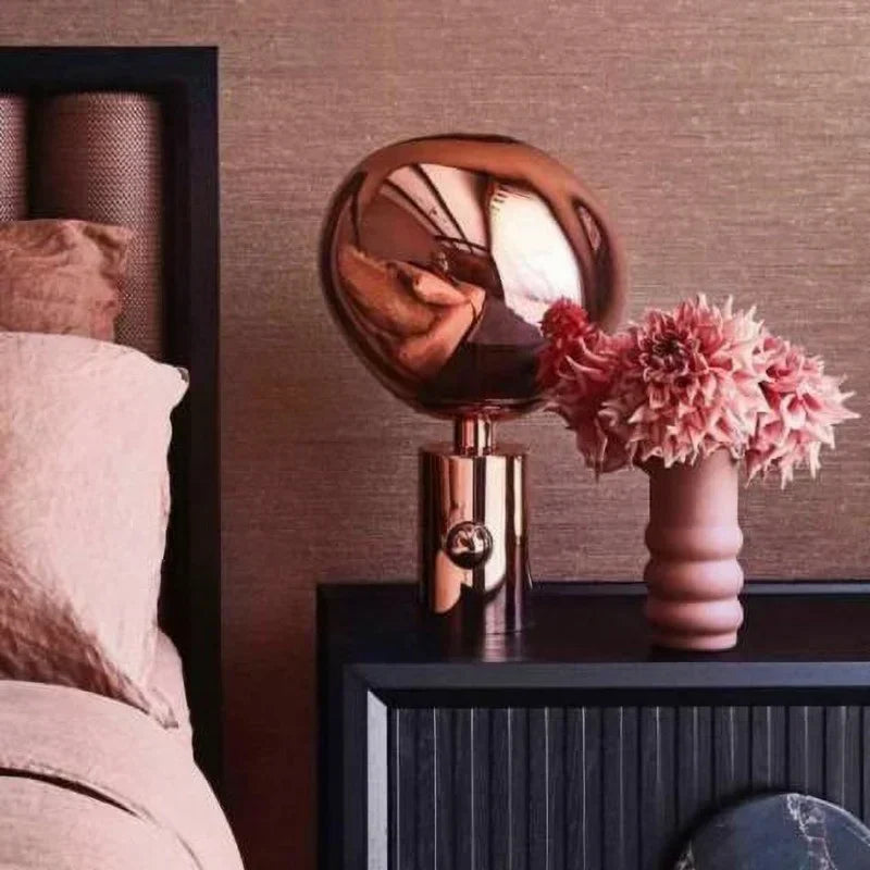 Moktan Sabai Melt Modern Table Lamp – Artistic Melt Design Ambient Light Decor