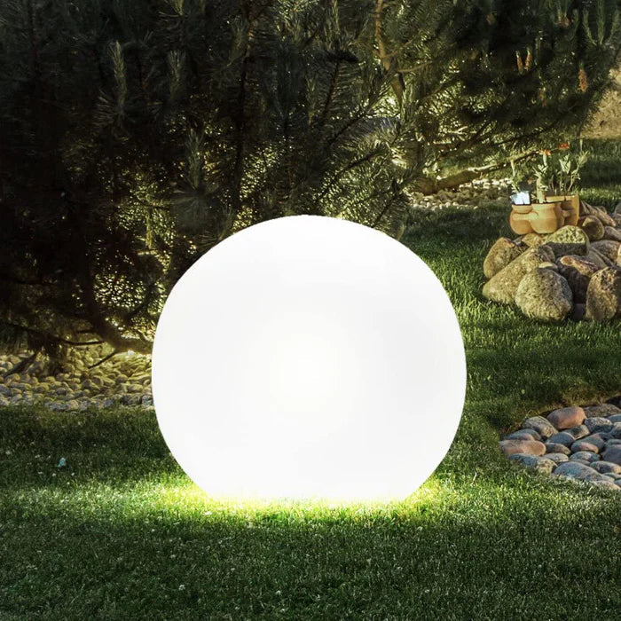 Moktan Sabai Modern PE Globe Outdoor Garden Light | Rechargeable 16 Color LED Outdoor Lamp