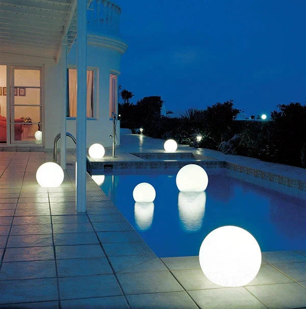Moktan Sabai Modern PE Globe Outdoor Garden Light | Rechargeable 16 Color LED Outdoor Lamp