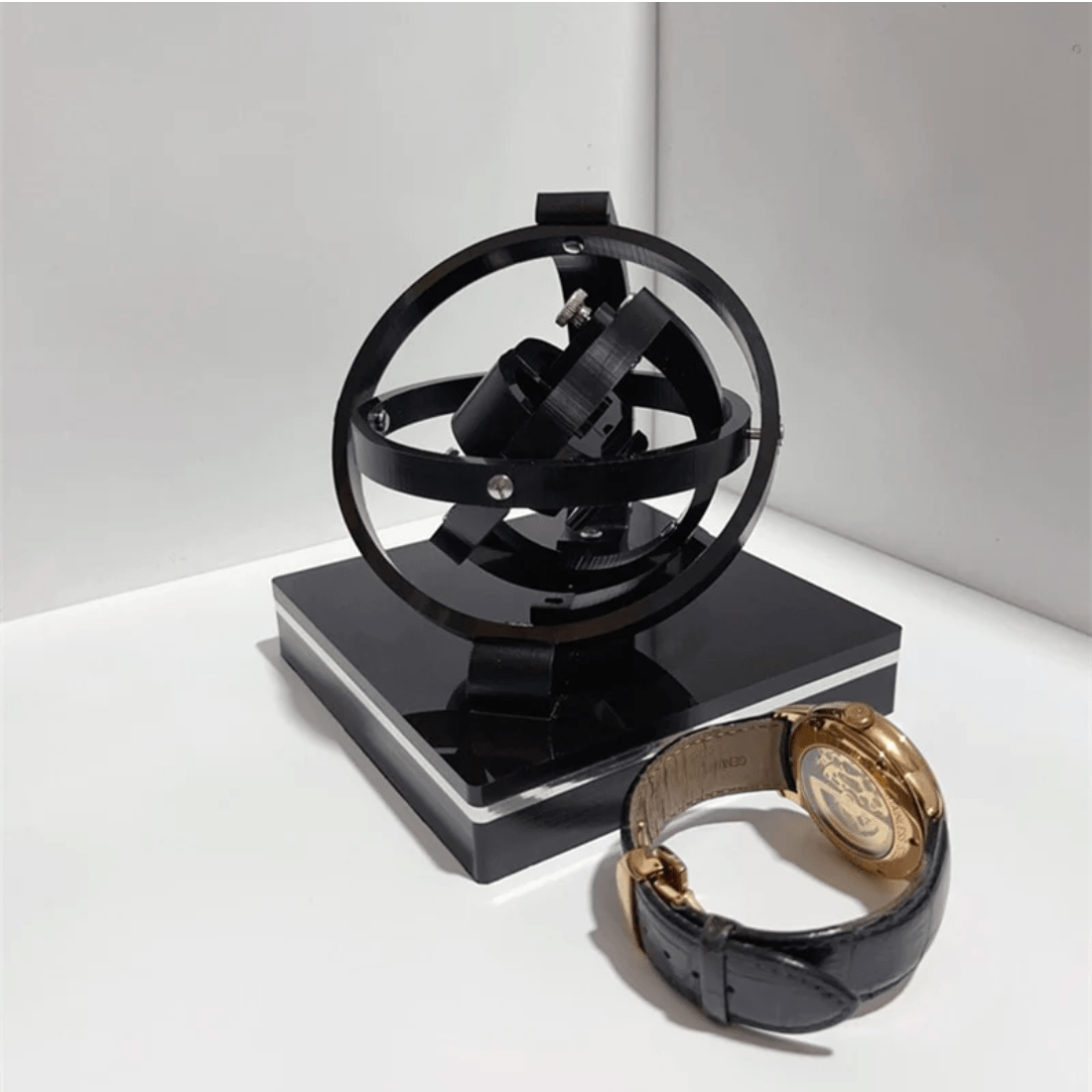Moktan Sabai Automatic Watch Winder Box Silent Motor Watch Winder Display Case for Watches