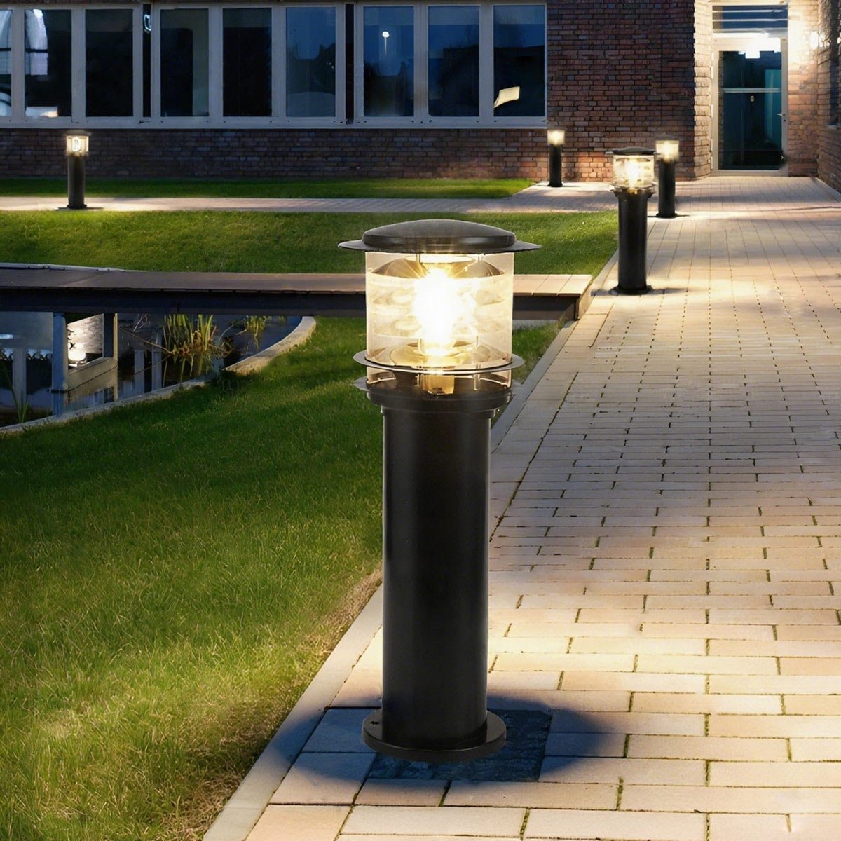 Moktan Sabai Modern LED Outdoor Lawn Lamp Post IP65 Waterproof Garden Light